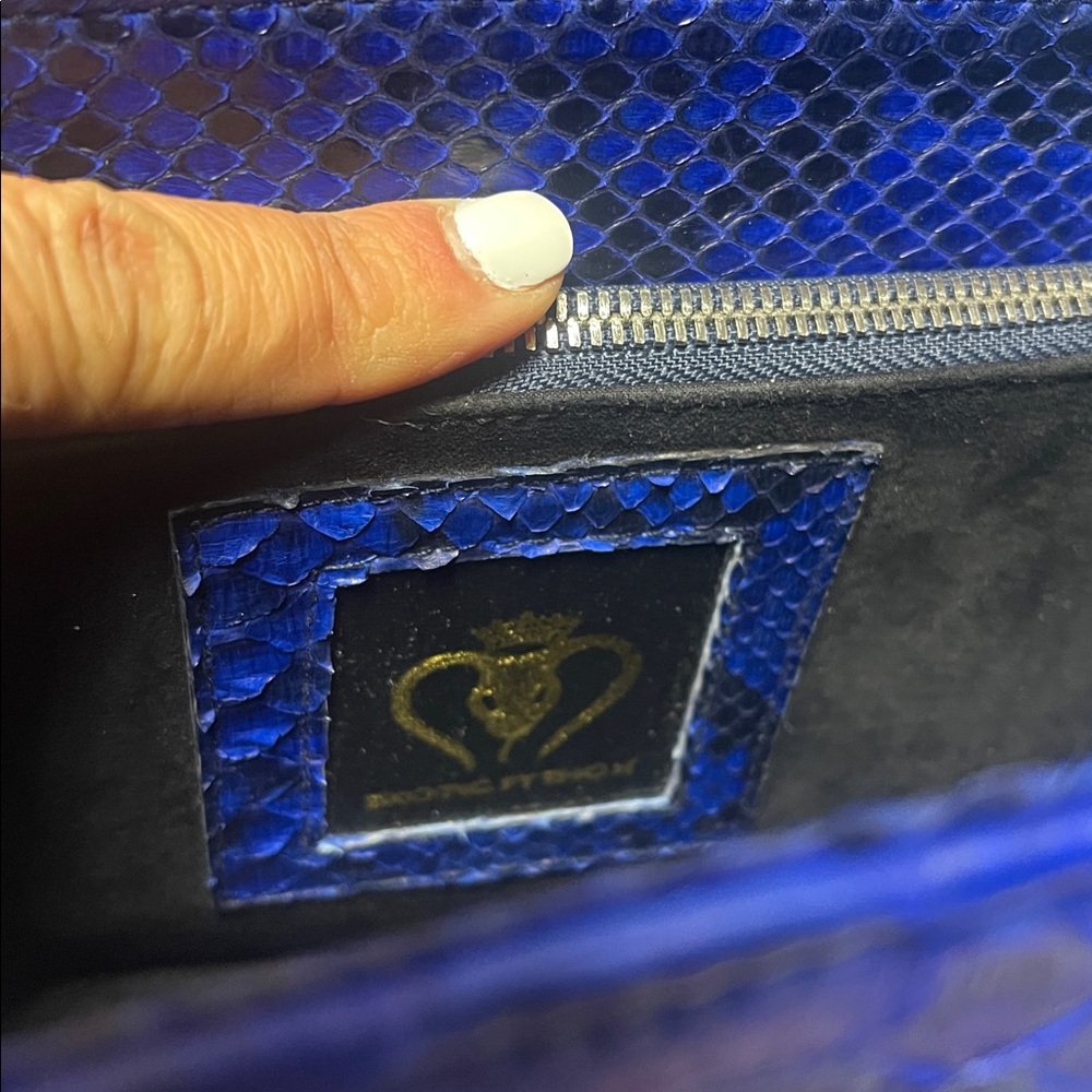Exotic Python Chic Blue Snakeskin Satchel - image 8